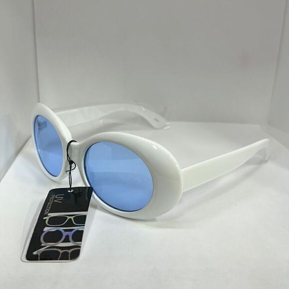 Retro White Frame Women’s Sunglasses - Picture 1 of 3